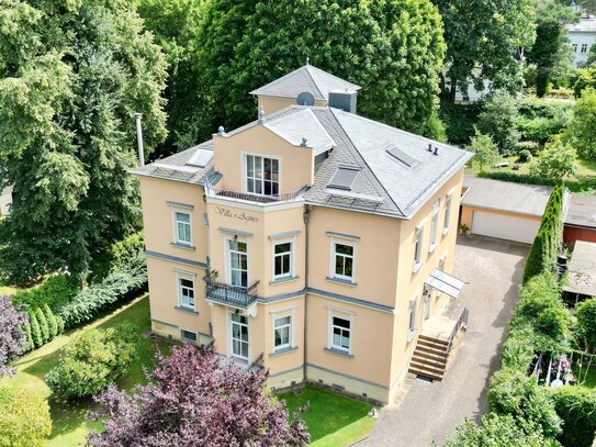 Sehr schöne und hochwertig sanierte denkmalgeschützte Villa in Bestlage von Dresden-Blasewitz