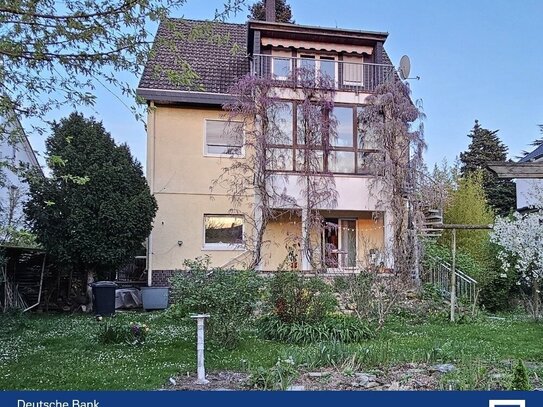 Großes Haus im südlichen Bessungen mit tollem Garten!