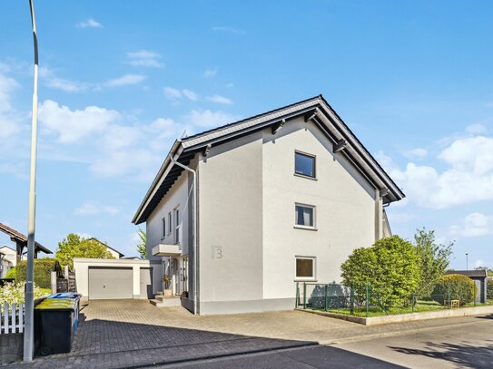 Großzügig, hell und sonnig: Sofort verfügbare 4-Zimmer-Eigentumswohnung mit Balkon und Terrasse