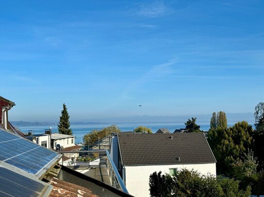 Geräumige Maisonette-Wohnung in KN-Staad mit 3 Balkonen und toller Aussicht