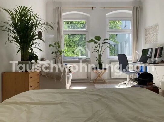 [TAUSCHWOHNUNG] Große ruhige 1-Zimmer Wohnung in Neukölln gegen 2,5-3 Zimmer