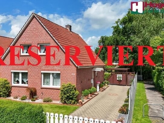 RESERVIERT! Tolle Stadtlage! Ein sehr interessantes Einfamilienhaus mit Garage