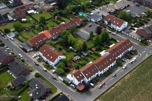 Kerken-Aldekerk: Mehrgenerationenwohnen in zentraler Ortsrandlage? Zweifamilienhaus zu verkaufen