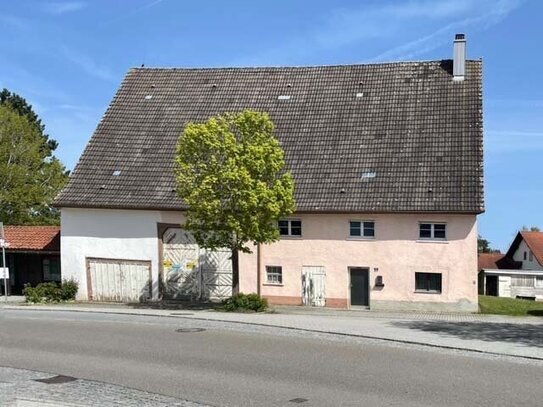 Denkmalgeschütztes Bauernhaus mit viel Platz