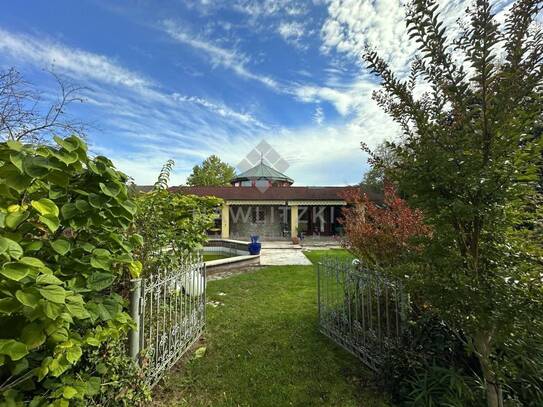 Exklusiver Bungalow in naturnaher Traumlage, großer Garten - teilsanierungsbed.!
