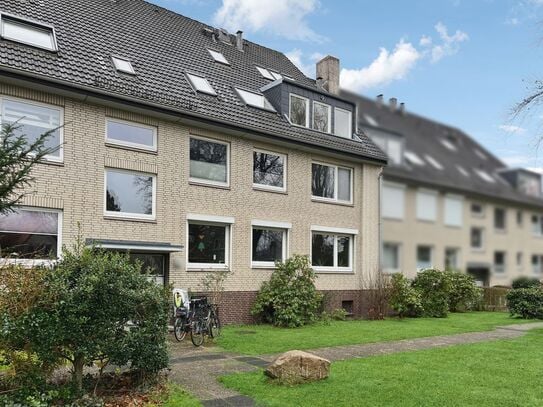 Großzügige Maisonette-Wohnung im Dachgeschoss in toller Lage von Alt-Rahlstedt in Hamburg