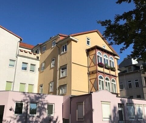 3-Zimmer-Wohnung mit offener Küche im Südviertel zu vermieten.