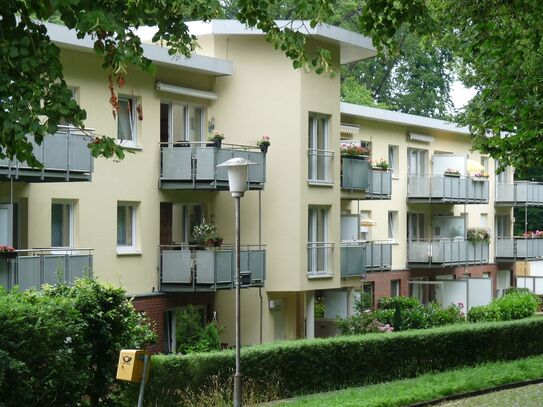 Frisch sanierte Wohnung: Zwei Zimmer in ruhigem Umfeld