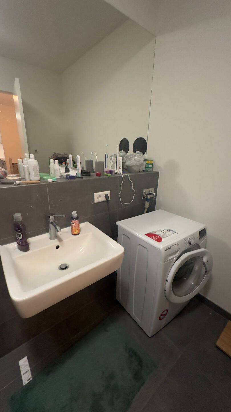 Alltagstaugliche 2-Zimmer-Wohnung mit offener Küche und Balkon in Berlin-Britz - Foto 1