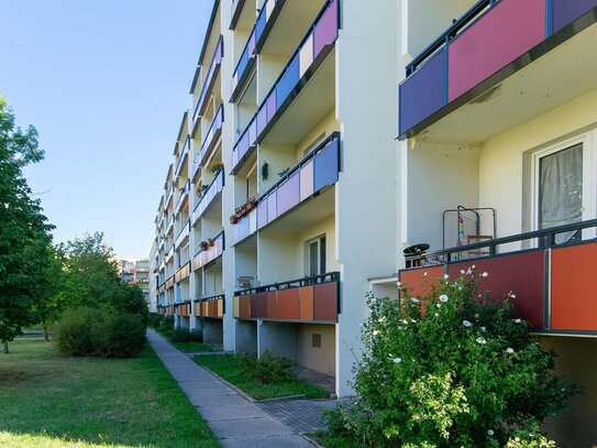 Großzügige, weitläufige, grüne Wohnanlage---Spielplatz---Sitzecken