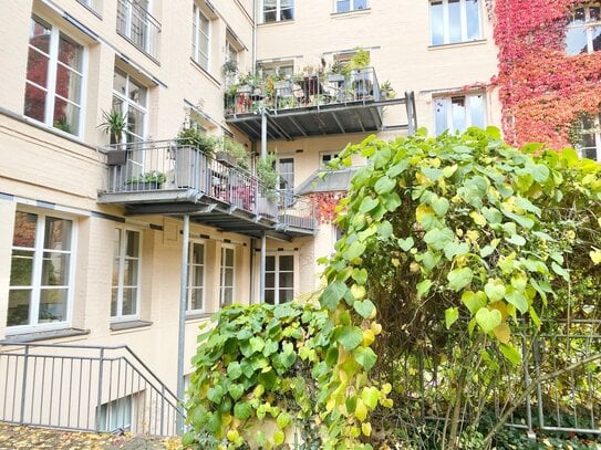 „BLICKFANG“ 2 ZIMMER MAISENETTE WOHNUNG MIT DACHTERRASSE