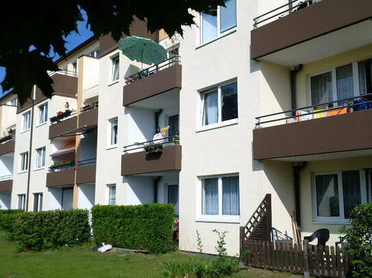 Gemütliche, modernisierte 2-Zimmer-Wohnung mit Balkon