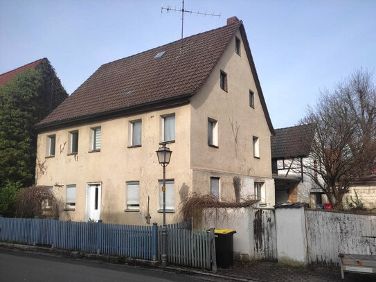 SANIERUNG MIT STEUERVORTEILEN: HISTORISCHES EINFAMILIENHAUS MIT GARTEN IM ORTSKERN VON NEUNKIRCHEN