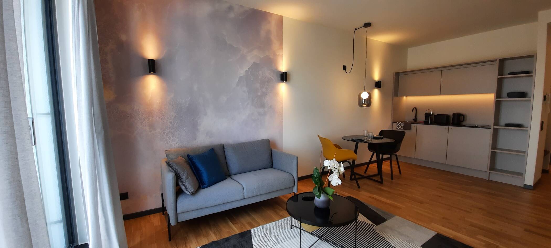                                                               Voll m&ouml;bliertes 3-Zimmer Apartment mit Dachterrasse, inkl. aller NK und Highspe&hellip;                                                       in Roßdorf (Darmstadt-Dieburg)