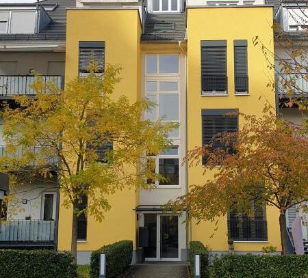 Durchdachtes Energiekonzept - 2012 sanierte ca. 74 m² große 2-Zimmerwohnung, 2 Balkone, u.v.m.