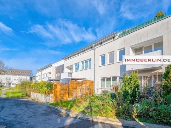 IMMOBERLIN.DE - Familienfreundliche Wohnung mit Südwestloggia & Tiefgaragenplatz