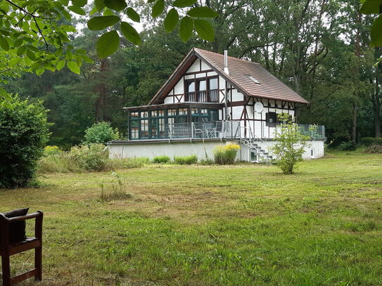 Freistehendes Einfamilienhaus 110qm auf großem Grundstück 5.000qm