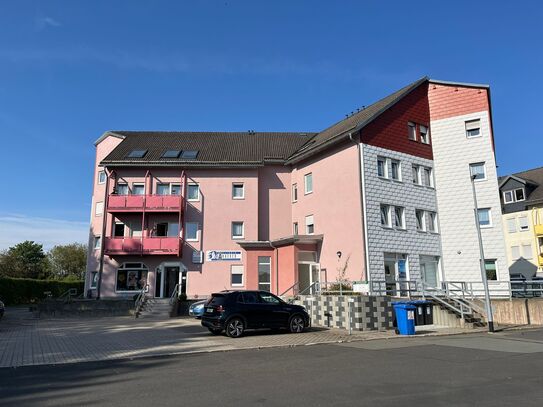 3- Raumwohnung mit Balkon in Neuhaus