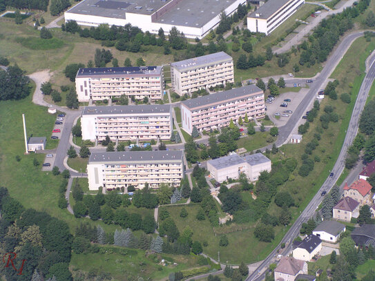 Verkaufe hier eine gepflegte 2-Raumwohnung m. Balkon, Stellplatz und Kellerabtei