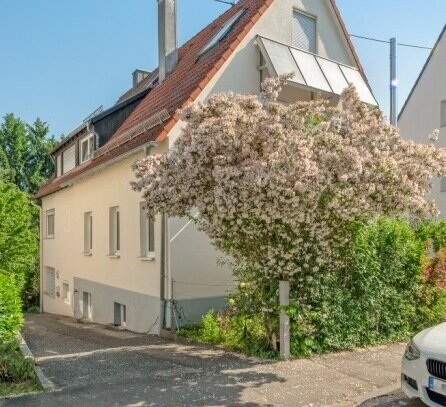 +++ Begehrtes Liebhaberobjekt mit separatem idyllischem Garten + Hütte +++