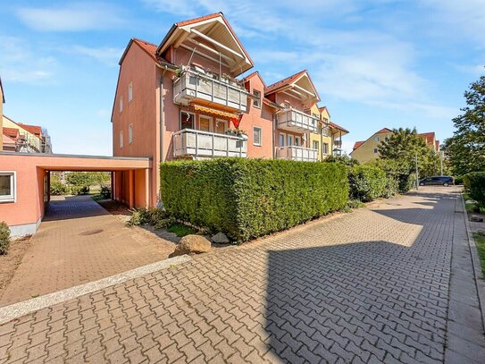 Modern geschnittene und gepflegte 4-Raumwohnung mit Terrasse und Garten in grüner Wohnlage