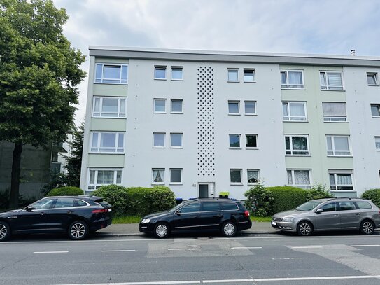 MÖNCHENGLADBACH-RHEYDT GEMÜTLICHE 2-ZIMMER-WOHNUNG MIT BALKON!