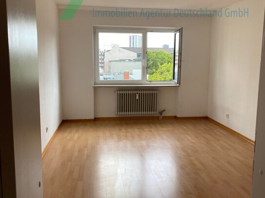 3-Zimmer-Wohnung im Stadtzentrum