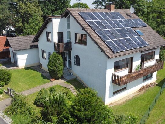 1-Fam. Haus mit tollem Garten, Garage & PV