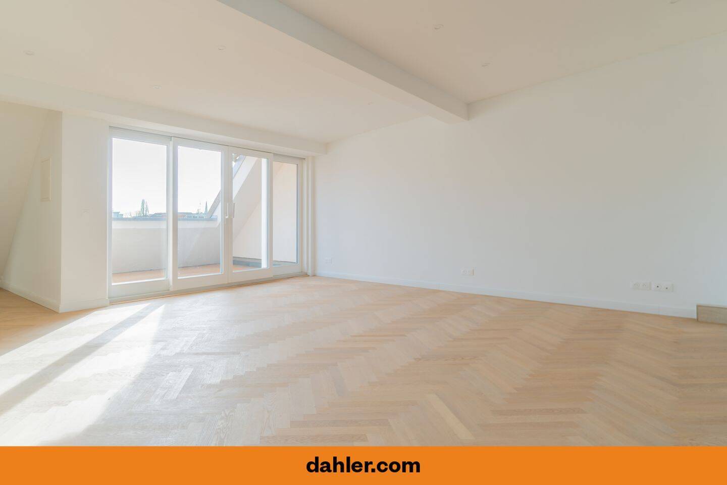 Erstbezug: Hochwertige Dachgeschosswohnung im beliebten Güntzelkiez - Foto 1