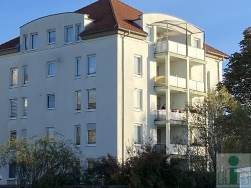 KAUFEN * RENOVIEREN * EINZIEHEN! Attraktive 3-Raum-ETW mit Balkon und Tiefgaragenstellplatz im 4. OG in Bautzen zu ve...