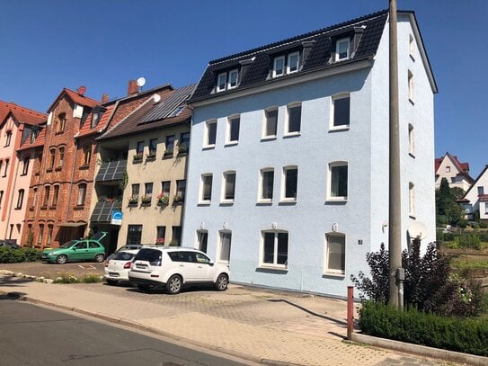 3Raum Wohnung inklusive Garage, Stellplatz u. Gartenanteil