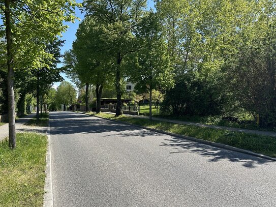 Hanggrundstück in idyllischer Lage, zwischen der Havel und dem Großen Plessower See