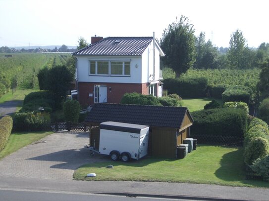 Charmantes Einfamilienhaus im Alten Land, Hollern-Twielenfleth - direkt am Elbdeich (ohne Makler)