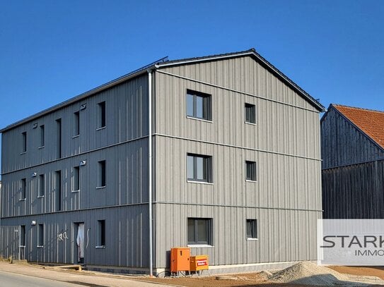 Neue Wohnung im modernen Mehrfamilienhaus, zentrale Lage, mit Balkon