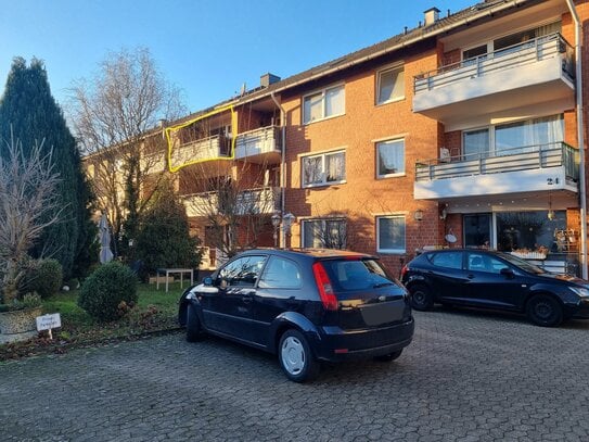 Freundliche und gepflegte 2-Raum-Wohnung mit Loggia in Lemgo