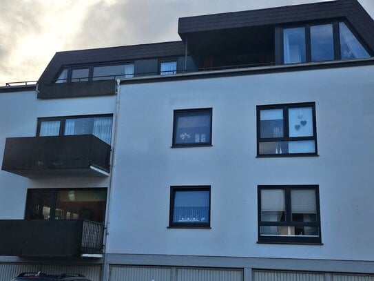 Moderne/gepflegte Dachgeschosswohnung in Aumund