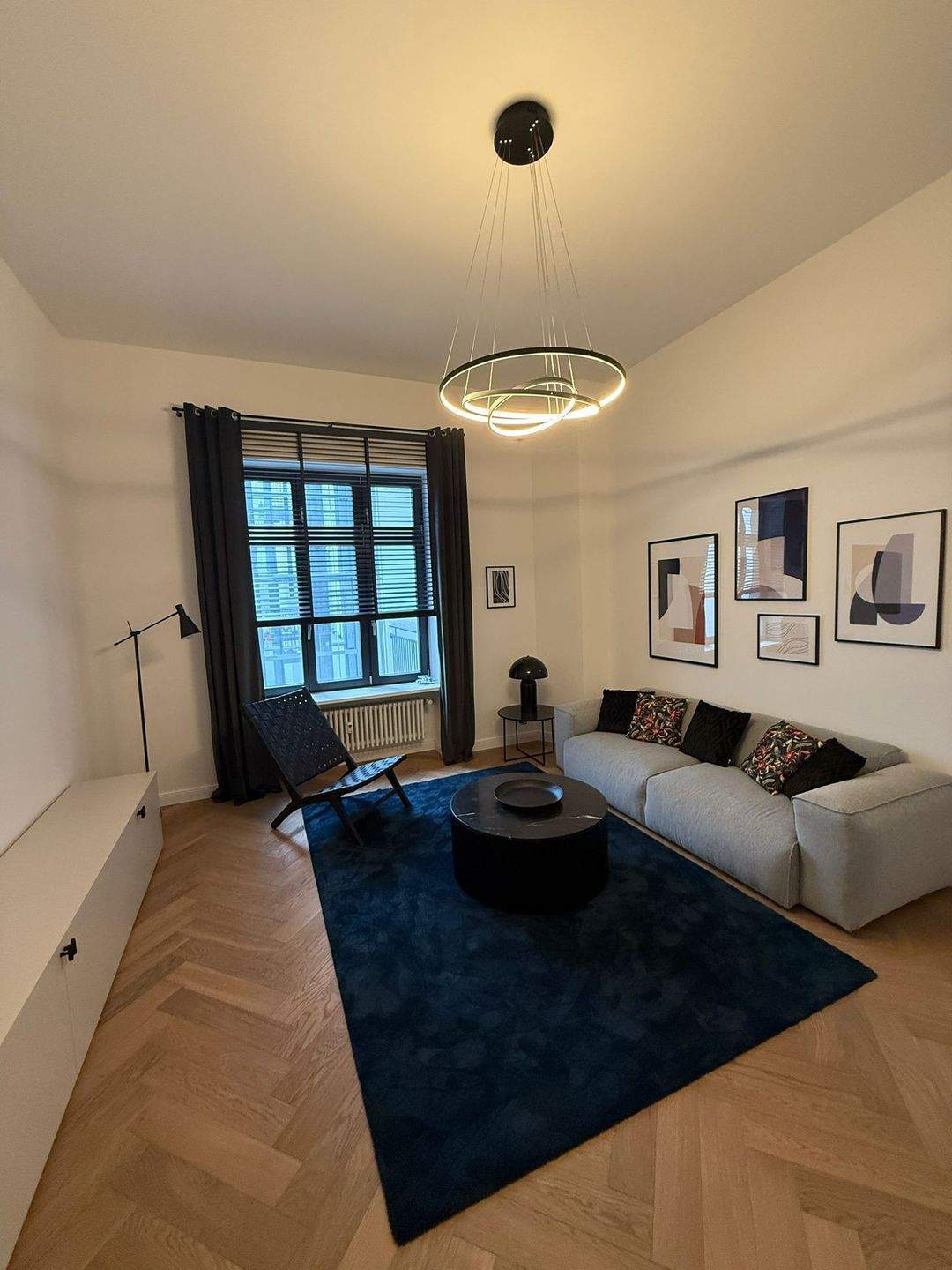 WOHNTRAUM nahe Potsdamer Platz! **gr. Balkon / neu möbliert** - Foto 1