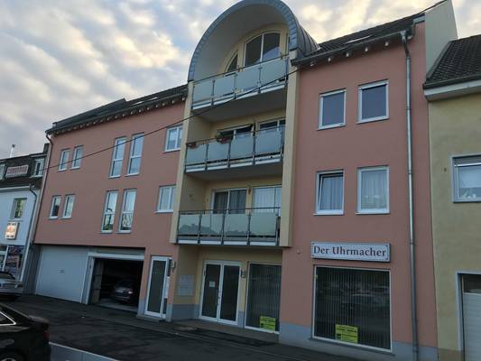 Schöne 3 Zimmer-Wohnung in ruhiger, sehr zentraler Lage von Bad Kreuznach mit Stellplatz