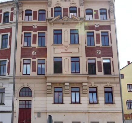 helle Wohnung mit Balkon, wenige Schritte ins Stadtzentrum