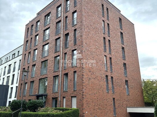 Düsseldorf-Ludenberg: Balkonwohnung am Waldrand mit 2 Bädern + TG-Platz!