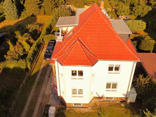 Mehrfamilienhaus im Grünen- drei attraktive Wohneinheiten, Garten und moderne Ausstattung