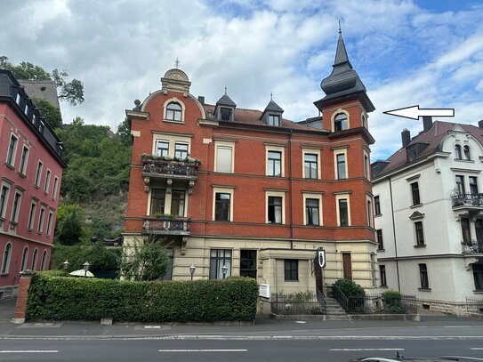 EINMALIGE CHANCE ALTBAU!! ...Stilvolle Dachgeschosswohnung mit märchenhaftem Charme in Würzburg...