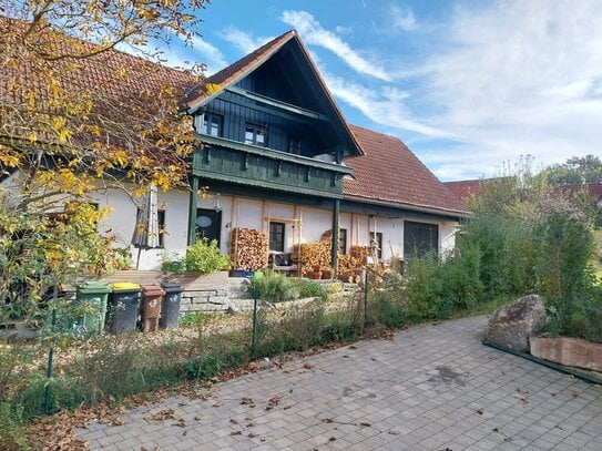 Schönes, geräumiges Bauernhaus für Liebhaber auf dem Land