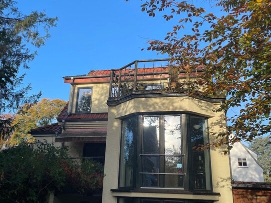 All-In möblierte Maisonette Wohnung mit Balkon, Dachterrasse und Garten in Bremen Horn