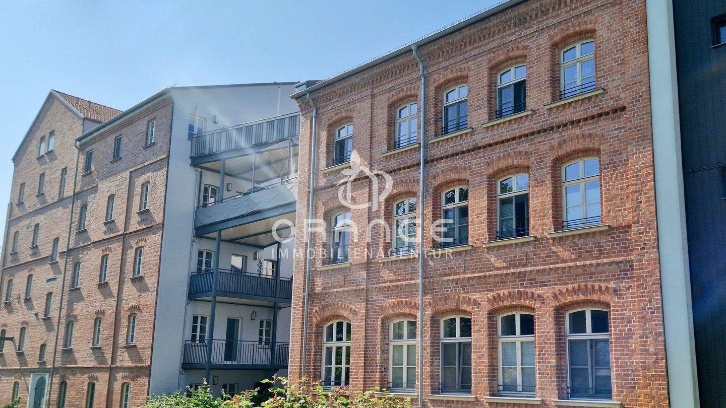 ***2-Zimmer-Wohnung mit Balkon in exklusiver Wohnanlage mit besonderem Flair***