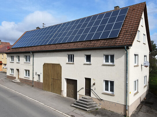 großzügiges Anwesen mit viel Potenzial für Wohnen . Gewerbe . Lager . Mieteinnahmen