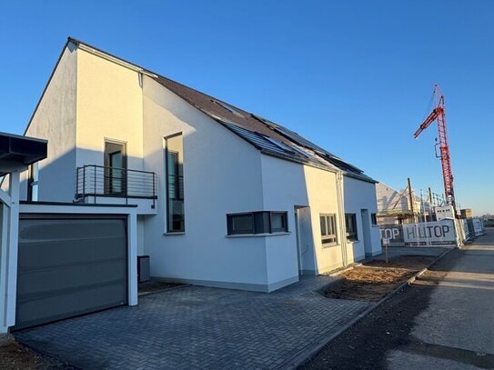 Traumhaus in sonniger Feldrandlage - Besonders Nachhaltiges Gebäude EH40 mit PV Anlage in Zülpich