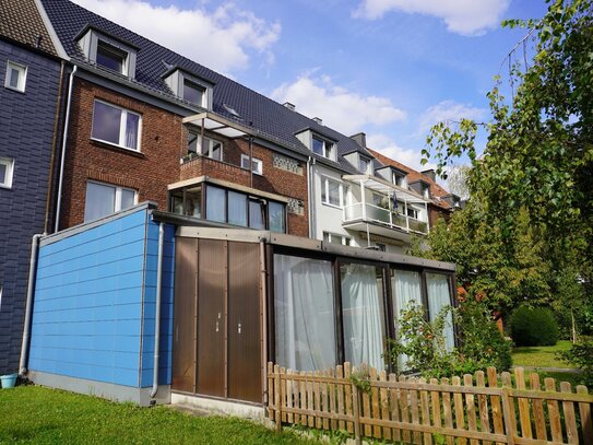 Gemütliche 3-Zimmer-Dachwohnung im kleinen Zentrum von Küppersteg!