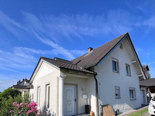 Hübsches Ein- oder auch Zweifamilienhaus in Maxhütte-Haidhof