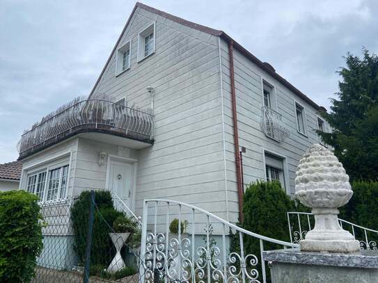 Mehrfamilienhaus in Bamberg OT Gaustadt zu verkaufen.